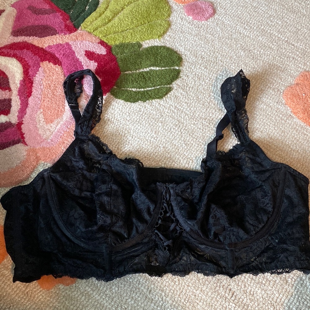 Torrid Curve Black Lace Balconette Bra - Size 2